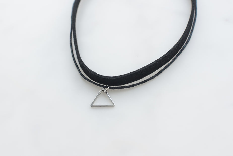 Choker kun Triangulo